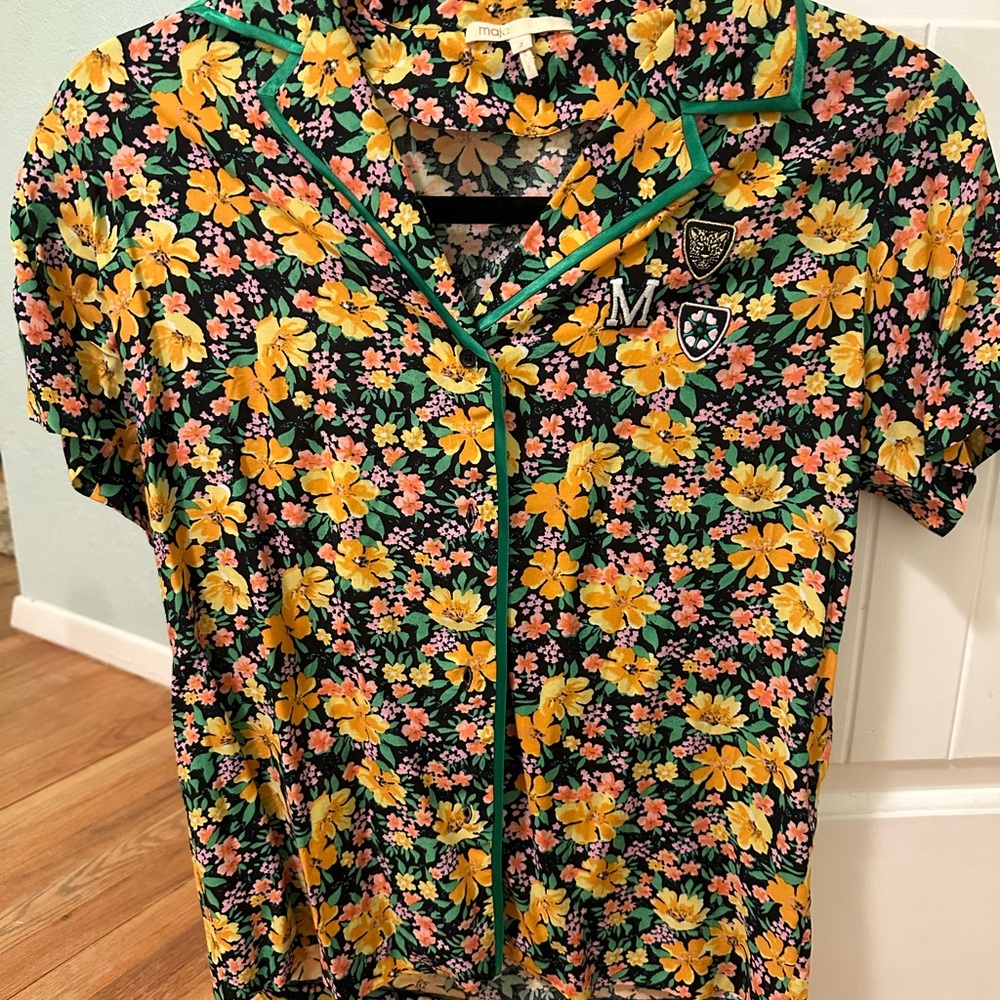 THE perfect spring shirt- Maje floral button up with patches and ribbon detail